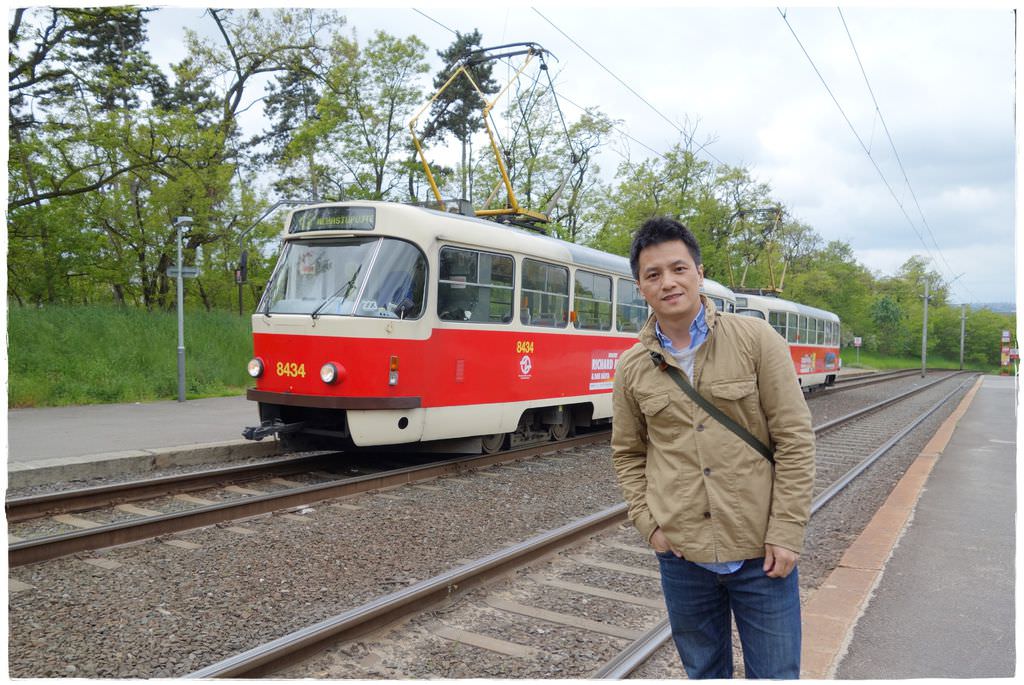電車-3