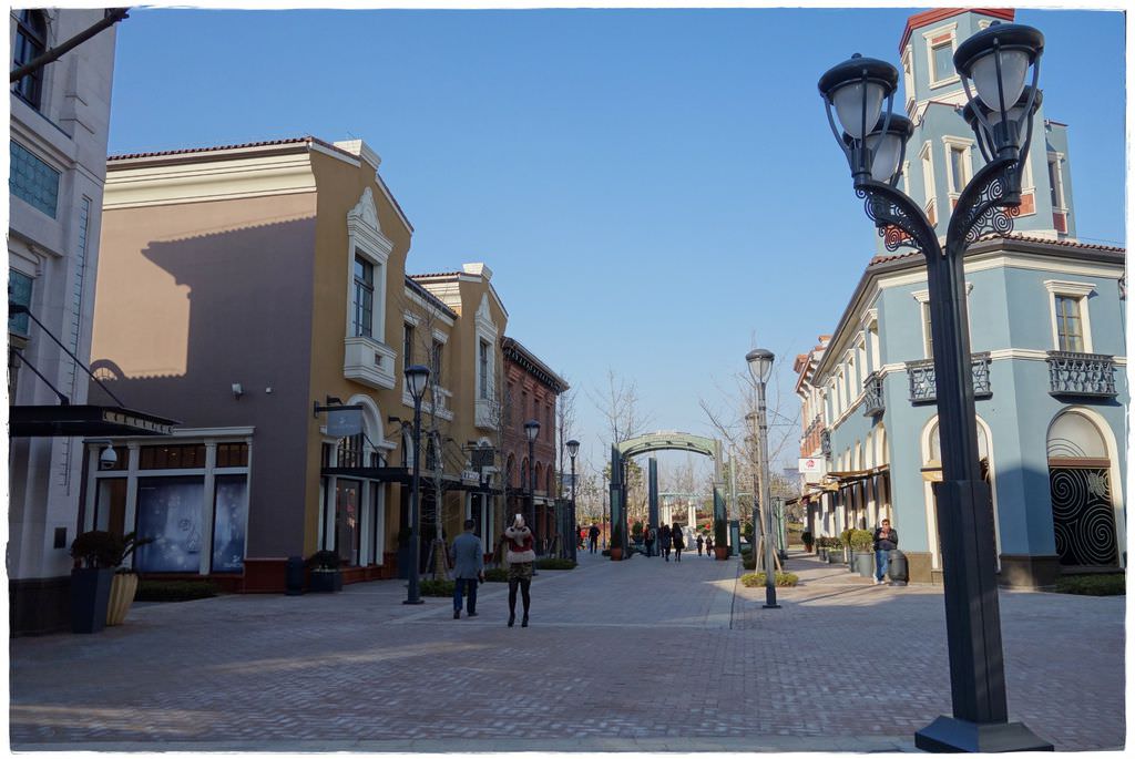 outlet-11