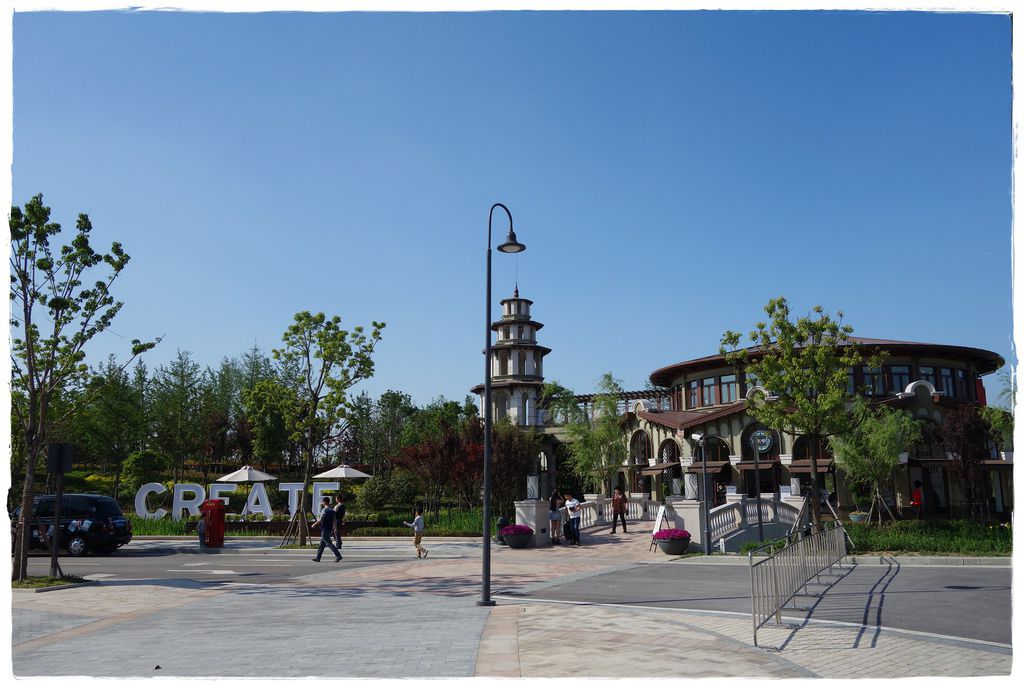 outlet-54