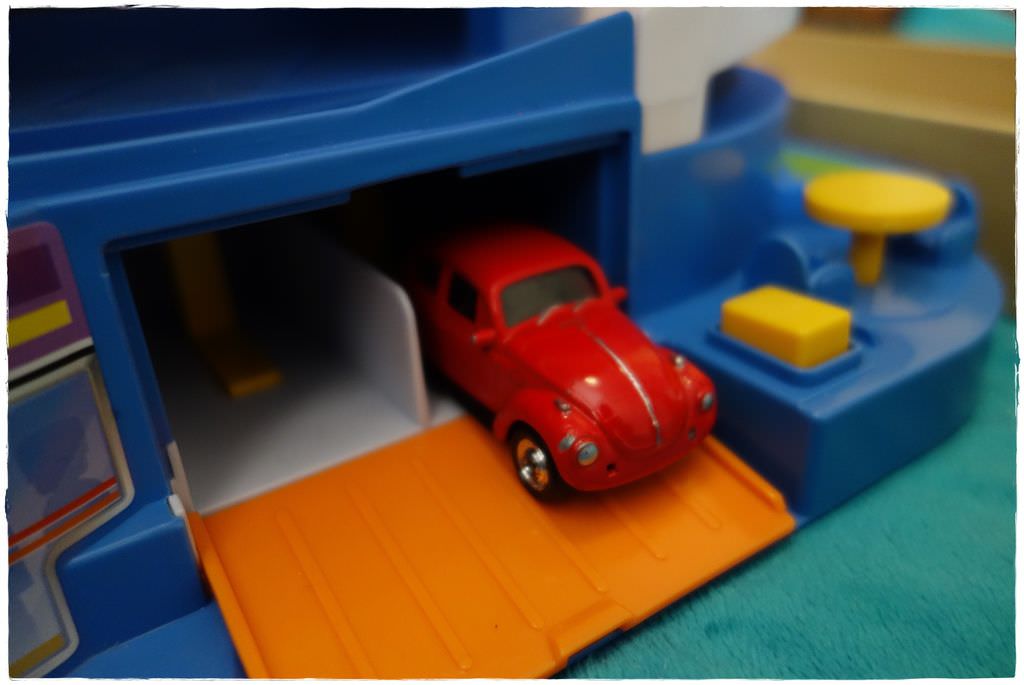 tomy-13.JPG