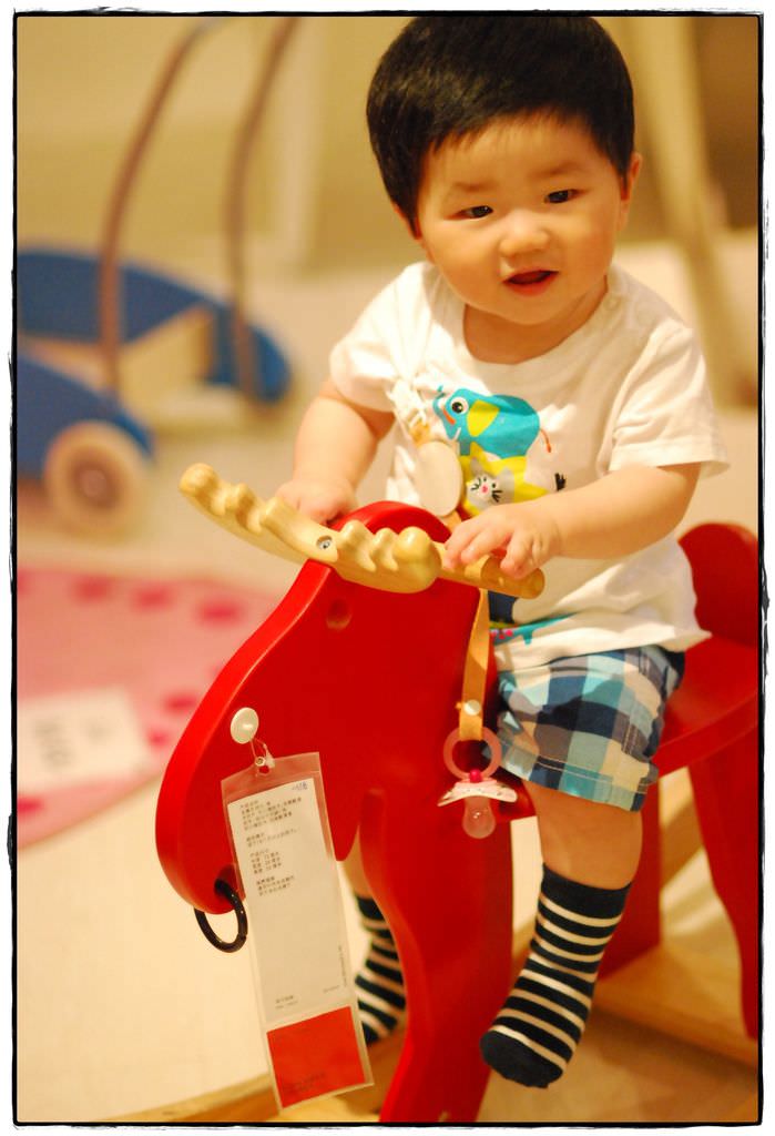 小兔兔逛Ikea-1.JPG