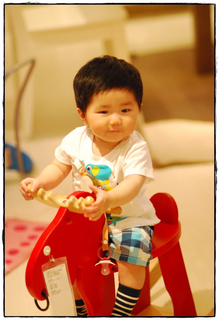 小兔兔逛Ikea-3.JPG