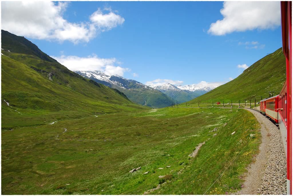 冰河-Disentis to Andermatt-21.JPG