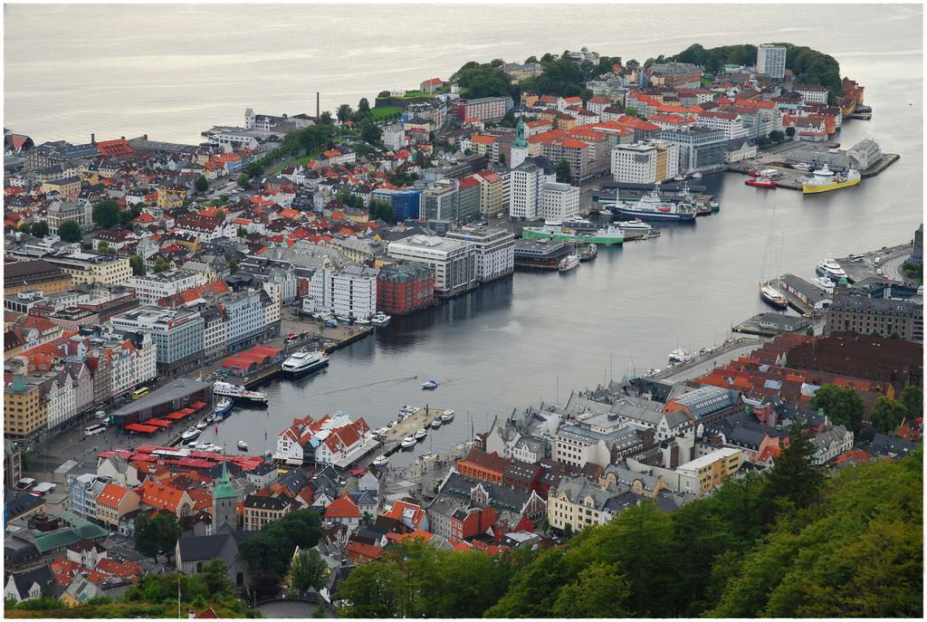 bergen top-8.JPG