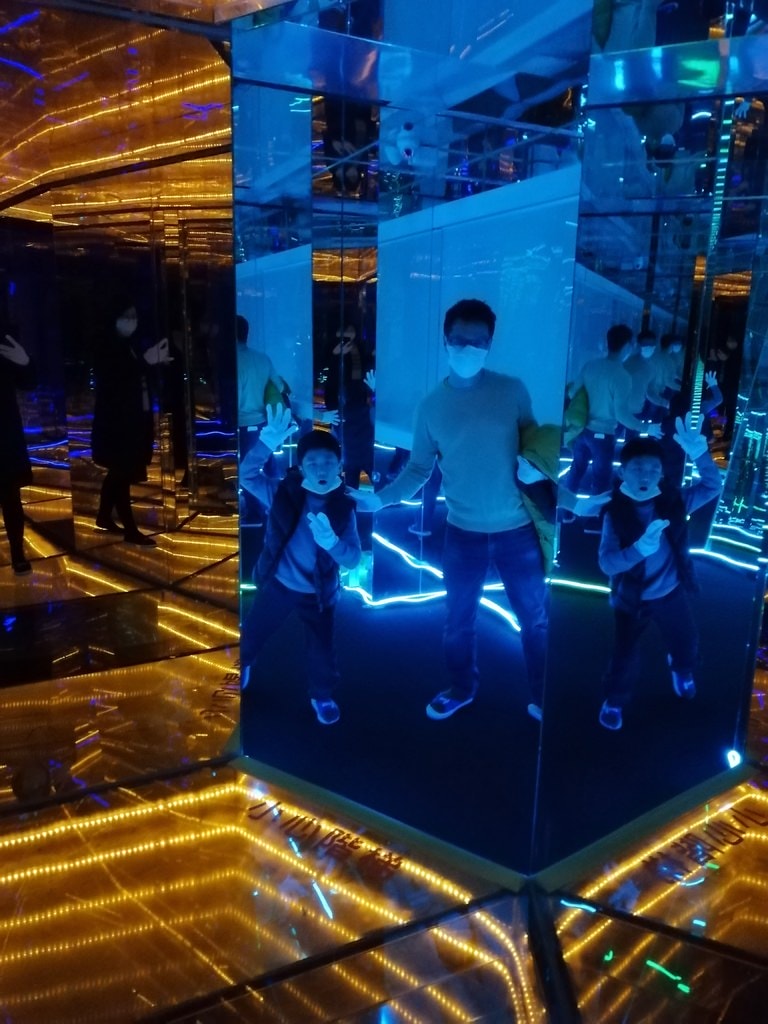 玻璃-4.jpg