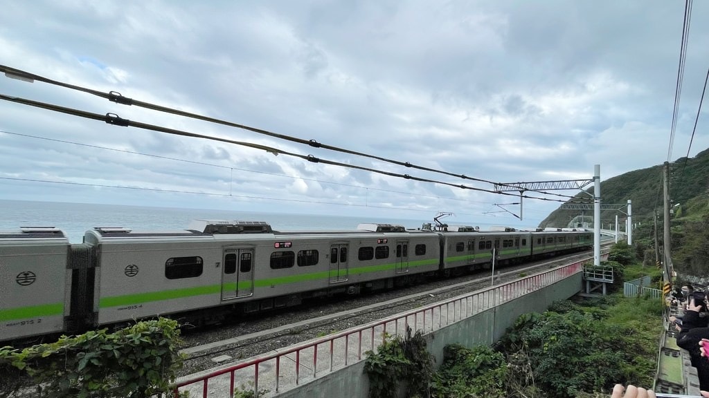 SOUTH ROAD-15.JPG