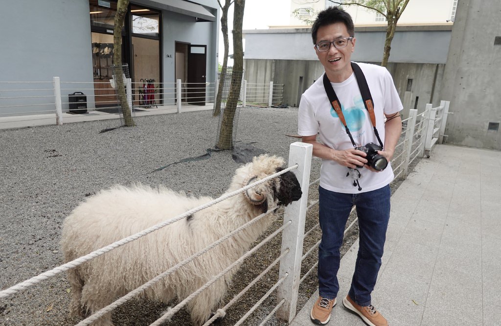 黑嚕嚕-17.JPG
