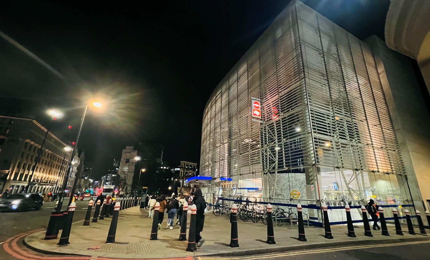 【出走。英國倫敦】從倫敦希斯羅機場(Heathrow Airport)到市區交通攻略 , 伊莉莎白線(Elizabeth Line)搭乘分享 - 第22張圖