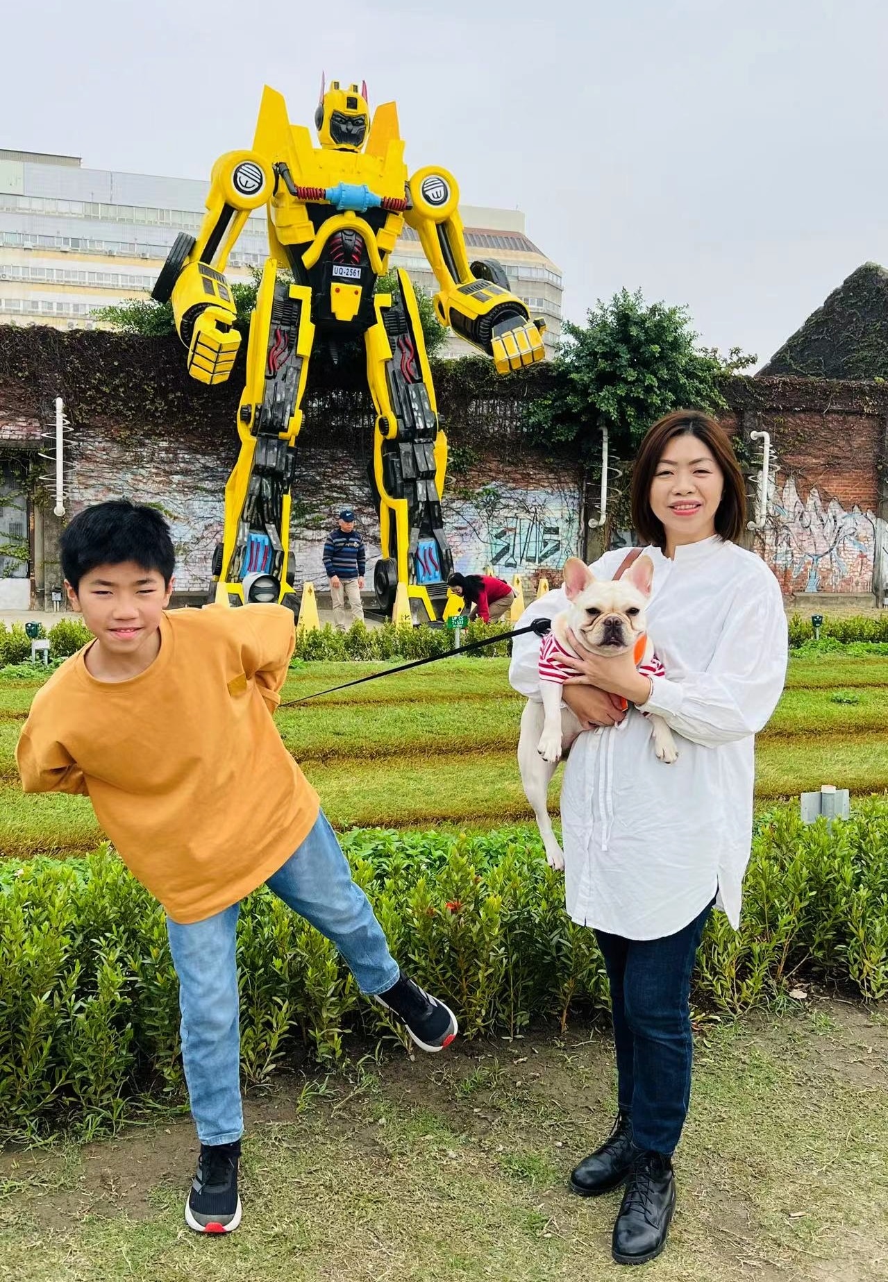 【慢旅行。高雄住宿推薦】帶著毛小孩旅行。帶著法鬥妹妹的2024高雄跨年之旅 , 探索【多野樂旅館(Dogether Hotel)】 - 第32張圖
