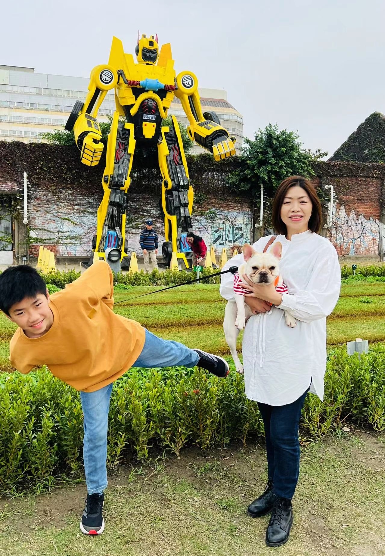 【慢旅行。高雄住宿推薦】帶著毛小孩旅行。帶著法鬥妹妹的2024高雄跨年之旅 , 探索【多野樂旅館(Dogether Hotel)】 - 第33張圖