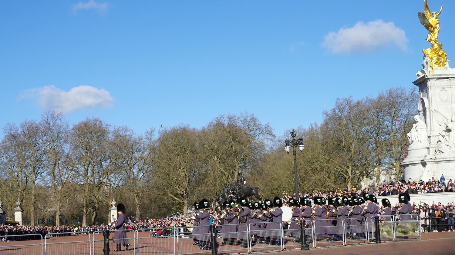 【出走。英國倫敦】走進白金漢宮(Buckingham Palace) , 觀看衛兵交接儀式的魅力 , 時間路線 , 親子觀賞指南(冬季版) - 第22張圖