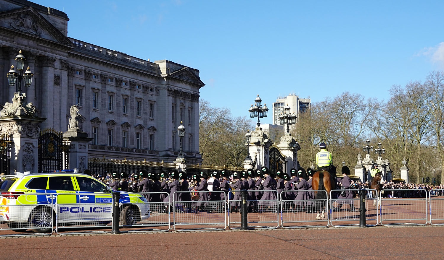 【出走。英國倫敦】走進白金漢宮(Buckingham Palace) , 觀看衛兵交接儀式的魅力 , 時間路線 , 親子觀賞指南(冬季版) - 第23張圖