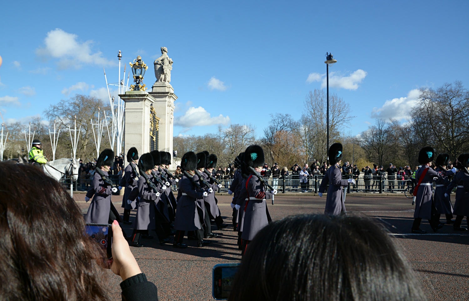 【出走。英國倫敦】走進白金漢宮(Buckingham Palace) , 觀看衛兵交接儀式的魅力 , 時間路線 , 親子觀賞指南(冬季版) - 第36張圖