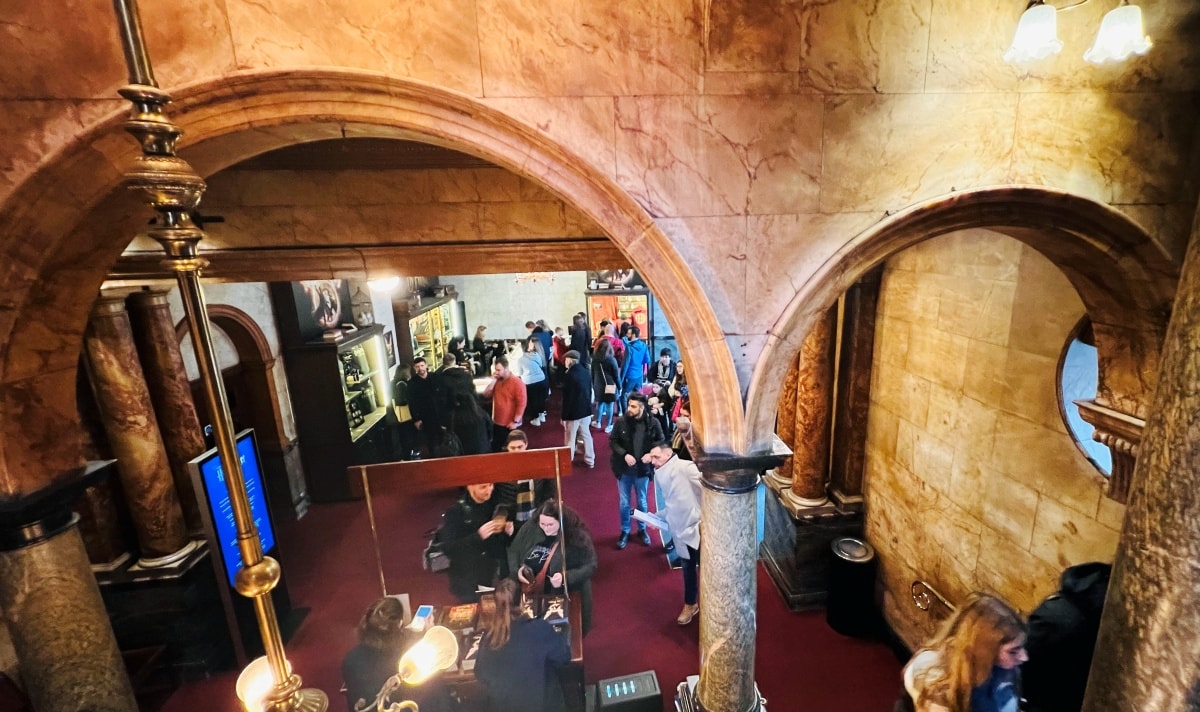 【出走。英國倫敦】倫敦(London)哈利波特舞台劇 ,《被詛咒的孩子(Harry Potter and the Cursed Child)》觀看攻略 - 第16張圖