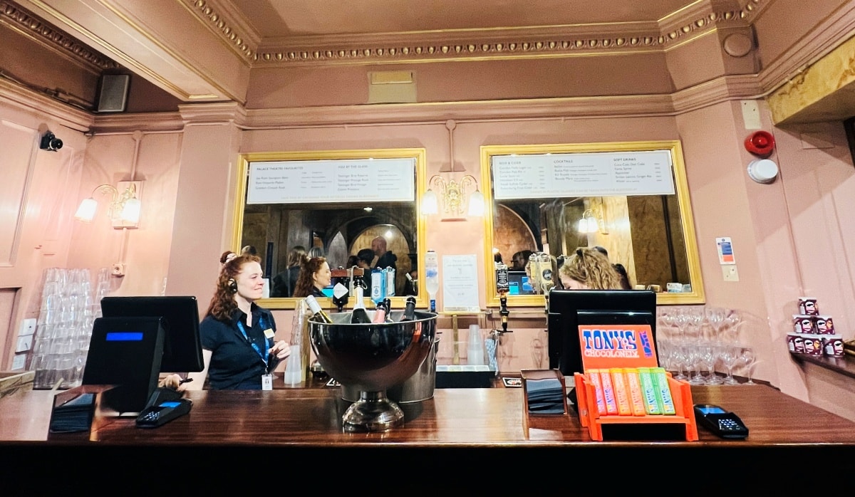 【出走。英國倫敦】倫敦(London)哈利波特舞台劇 ,《被詛咒的孩子(Harry Potter and the Cursed Child)》觀看攻略 - 第17張圖