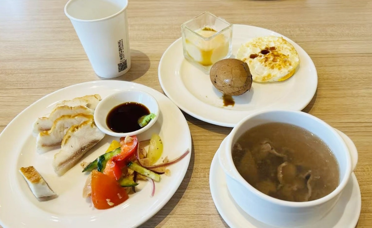 【慢旅行。宜蘭住宿推薦】村却國際溫泉酒店【明廚百匯】自助早餐 , 羅東夜市 , 呂家魚丸米粉 , 阿宗芋冰城 - 第9張圖