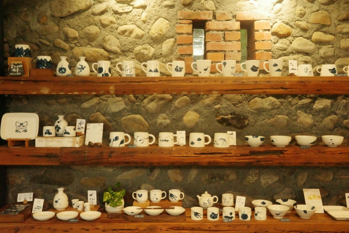 【慢旅行。宜蘭景點推薦】三星四季青花瓷拓繪體驗|手作生活器皿×老屋咖啡×隱藏民宿×落羽松秘境 - 第12張圖