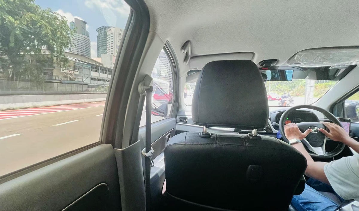 【出走。馬來西亞】吉隆坡交通攻略|機場快線、Grab叫車、隨上隨下觀光巴士 , 輕鬆遊玩馬來西亞首都 - 第21張圖