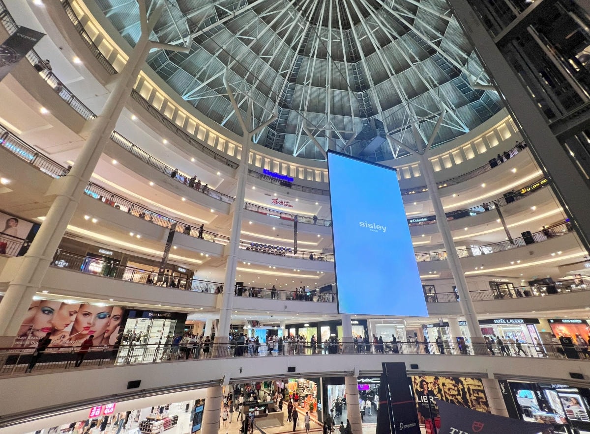 出走。馬來西亞】吉隆坡購物中心｜雙子星塔周邊必逛, KLCC 陽光廣場(Suria KLCC Shopping Mall) ,  柏威年廣場(Pavilion) 與The Exchange TRX – 格格x出走x慢旅行