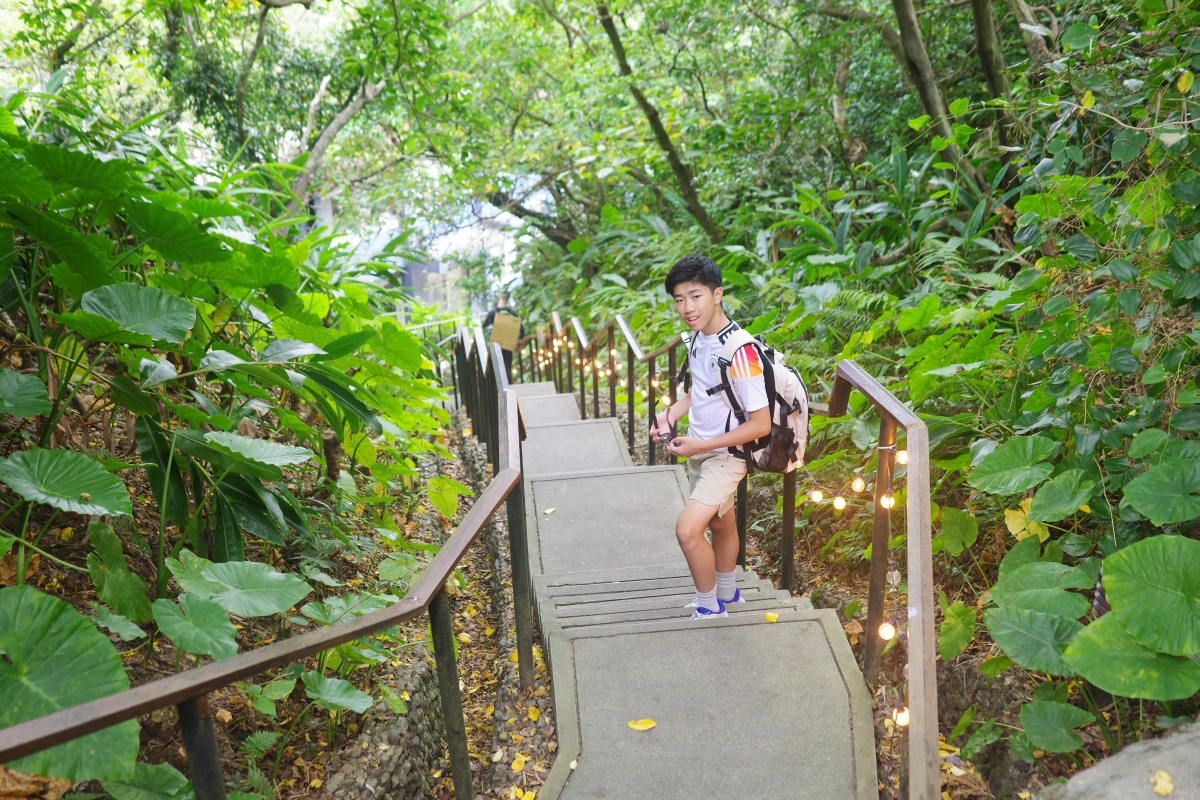 【慢旅行。基隆景點推薦】和平島地質公園|阿拉寶灣秘境導覽 , 隱藏版海蝕地景 , 遇見基隆嶼的絕美路線 - 第53張圖