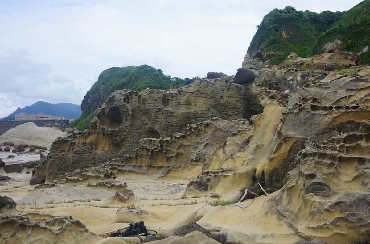 【慢旅行。基隆景點推薦】和平島地質公園|阿拉寶灣秘境導覽 , 隱藏版海蝕地景 , 遇見基隆嶼的絕美路線 - 第28張圖