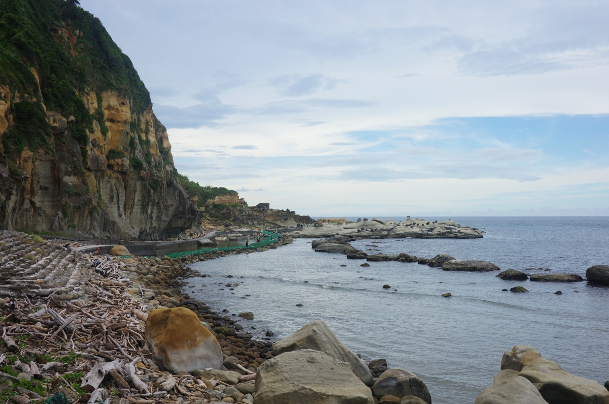 【慢旅行。基隆景點推薦】和平島地質公園|阿拉寶灣秘境導覽 , 隱藏版海蝕地景 , 遇見基隆嶼的絕美路線 - 第26張圖