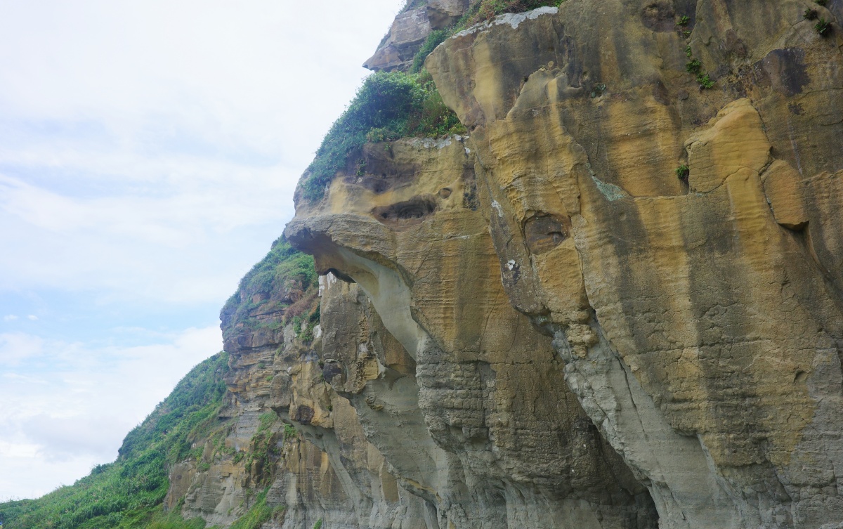 【慢旅行。基隆景點推薦】和平島地質公園|阿拉寶灣秘境導覽 , 隱藏版海蝕地景 , 遇見基隆嶼的絕美路線 - 第29張圖