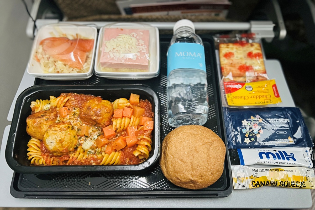 【出走。義大利】新加坡航空(Singapore Airlines)|Skytrax 2025年全球最佳航空第2名 , 從一杯Bacha Coffee開始的義大利之旅 - 第54張圖