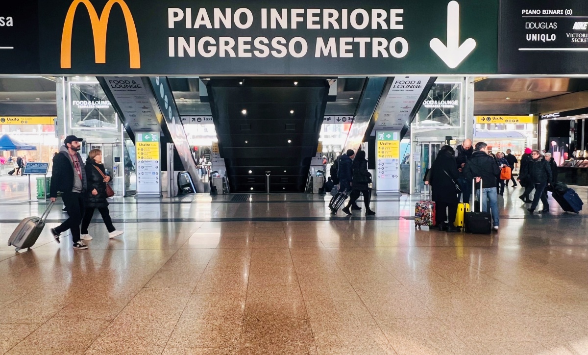 【出走。義大利】羅馬交通攻略|從達文西國際機場到市區 , 如何搭乘地鐵? 地鐵票券資訊與購票方式 - 第36張圖