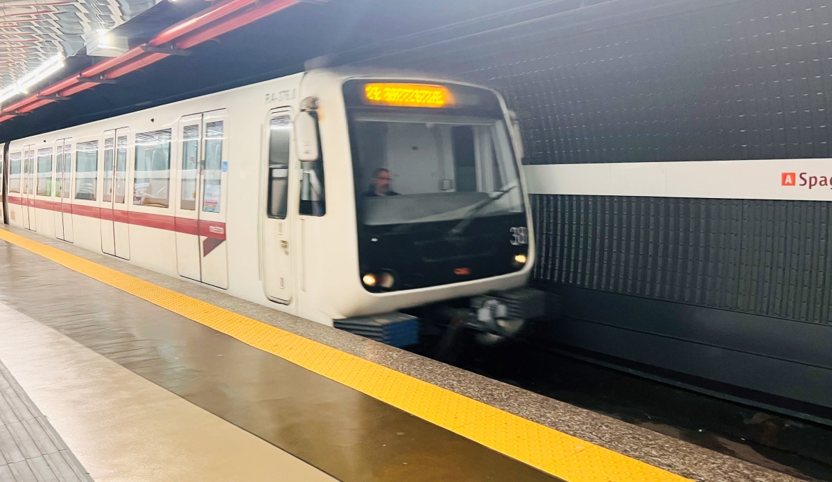 【出走。義大利】羅馬交通攻略|從達文西國際機場到市區 , 如何搭乘地鐵? 地鐵票券資訊與購票方式 - 第43張圖