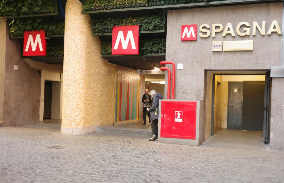 【出走。義大利】羅馬交通攻略|從達文西國際機場到市區 , 如何搭乘地鐵? 地鐵票券資訊與購票方式 - 第45張圖