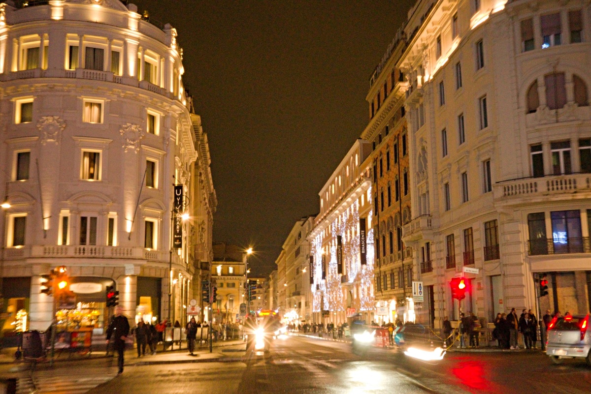 【出走。義大利】羅馬競技場美食攻略|走完三大景點後 , 必吃高人氣名店「La Nuova Piazzetta」與「Bar La Licata」 - 第36張圖 【出走。義大利】羅馬競技場美食攻略|走完三大景點後 , 必吃高人氣名店「La Nuova Piazzetta」與「Bar La Licata」