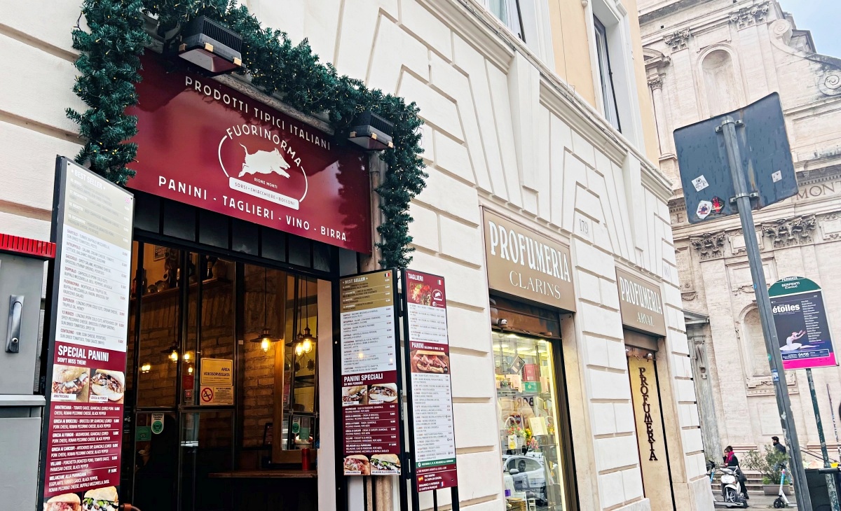 【出走。義大利】羅馬競技場美食攻略|走完三大景點後 , 必吃高人氣名店「La Nuova Piazzetta」與「Bar La Licata」 - 第22張圖 【出走。義大利】羅馬競技場美食攻略|走完三大景點後 , 必吃高人氣名店「La Nuova Piazzetta」與「Bar La Licata」