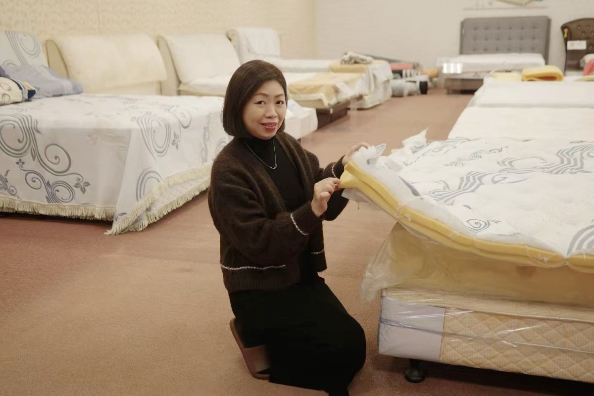 【開箱。床墊推薦】歐寶床墊(Oubau)｜如何挑一張可以用10年的好床？走一趟鶯歌30年製床工廠 , 彈簧、乳膠、結構一次看懂