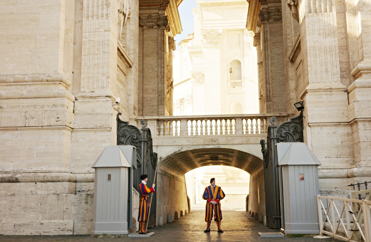 【出走。義大利】梵蒂岡自由行攻略｜一次搞懂必看亮點、購票、交通 , EP2.聖彼得大教堂(Basilica di San Pietro)