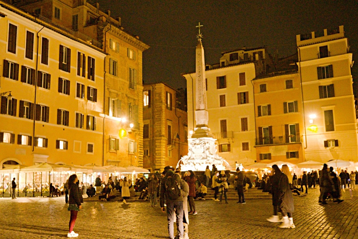 【出走。義大利】羅馬散步路線|西班牙廣場→萬神殿→許願池 , 必看亮點 × 周邊人氣美食 - 第40張圖 【出走。義大利】羅馬散步路線|西班牙廣場→萬神殿→許願池 , 必看亮點 × 周邊人氣美食