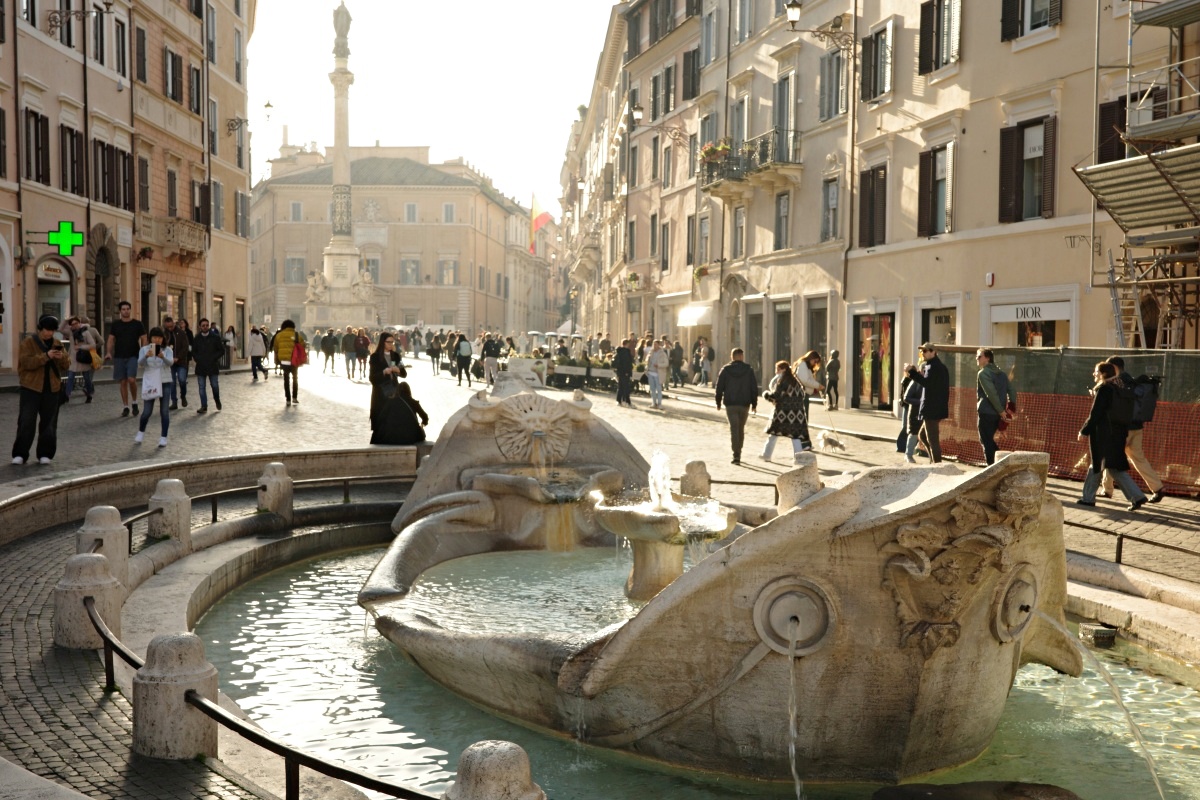 【出走。義大利】羅馬散步路線|西班牙廣場→萬神殿→許願池 , 必看亮點 × 周邊人氣美食 - 第11張圖 【出走。義大利】羅馬散步路線|西班牙廣場→萬神殿→許願池 , 必看亮點 × 周邊人氣美食