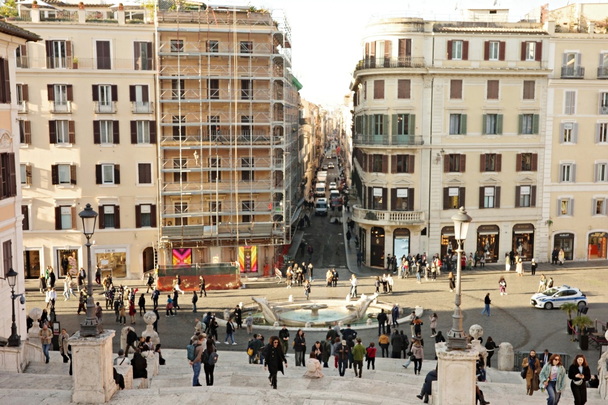 【出走。義大利】羅馬散步路線|西班牙廣場→萬神殿→許願池 , 必看亮點 × 周邊人氣美食 - 第9張圖 【出走。義大利】羅馬散步路線|西班牙廣場→萬神殿→許願池 , 必看亮點 × 周邊人氣美食