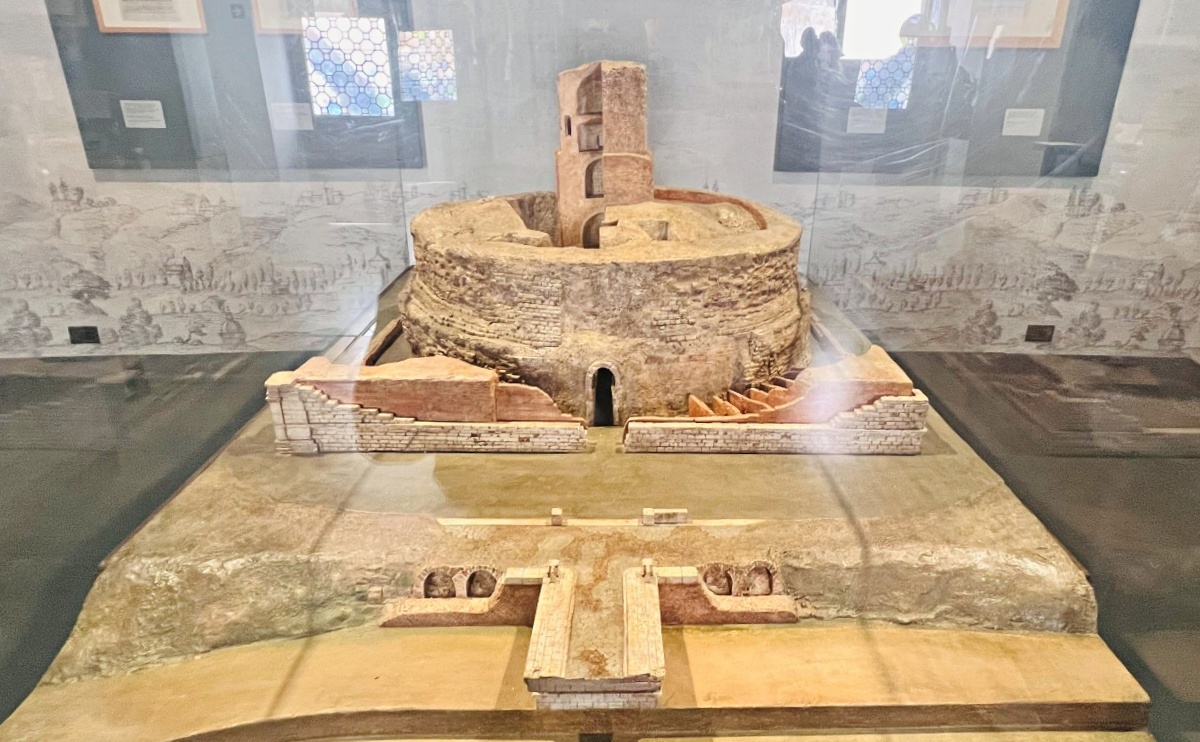 【出走。義大利】梵蒂岡自由行攻略｜一次搞懂必看亮點、購票、交通 , EP3.聖天使城堡(Castel Sant’ Angelo)