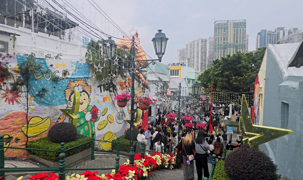 【出走。澳門】2026澳門跨年3天2夜｜7年不見的「官也街(Rua do Cunha)」, 原來變這麼好玩了