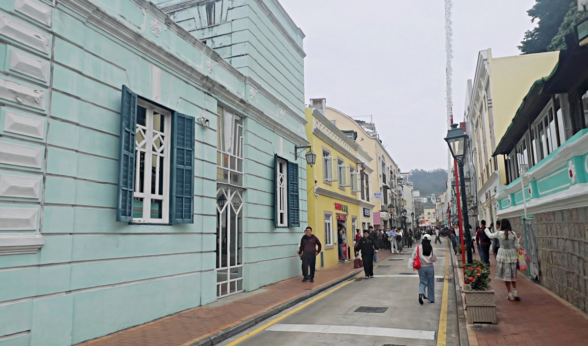 【出走。澳門】2026澳門跨年3天2夜｜7年不見的「官也街(Rua do Cunha)」, 原來變這麼好玩了