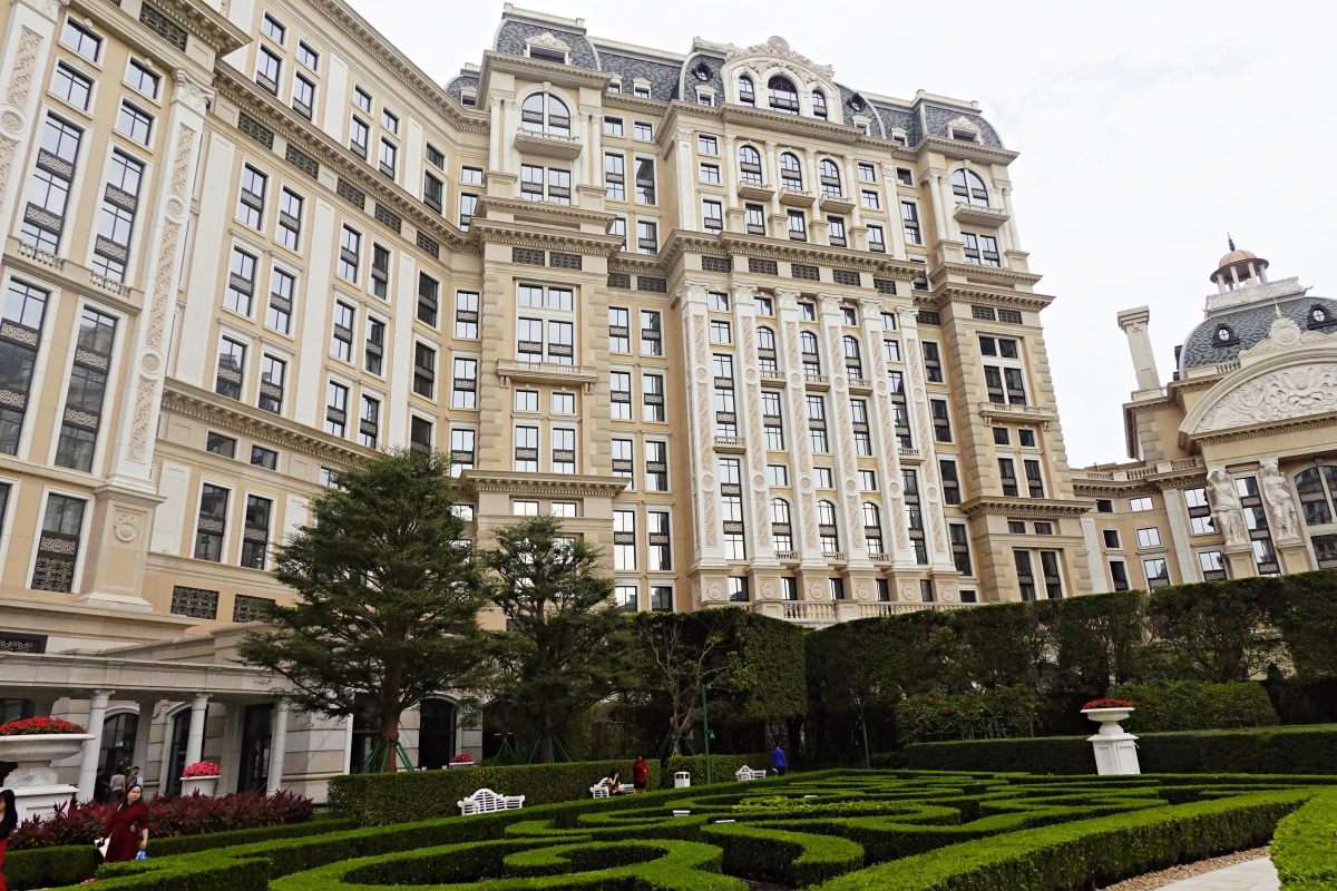 【出走。澳門】2026澳門跨年3天2夜｜把17至18世紀歐洲「中式古典」搬進澳門 , 「上葡京酒店」中西合璧設計細節一次看