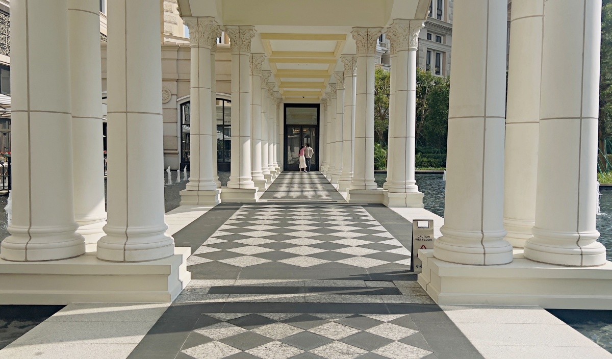 【出走。澳門】2026澳門跨年3天2夜｜把17至18世紀歐洲「中式古典」搬進澳門 , 「上葡京酒店」中西合璧設計細節一次看