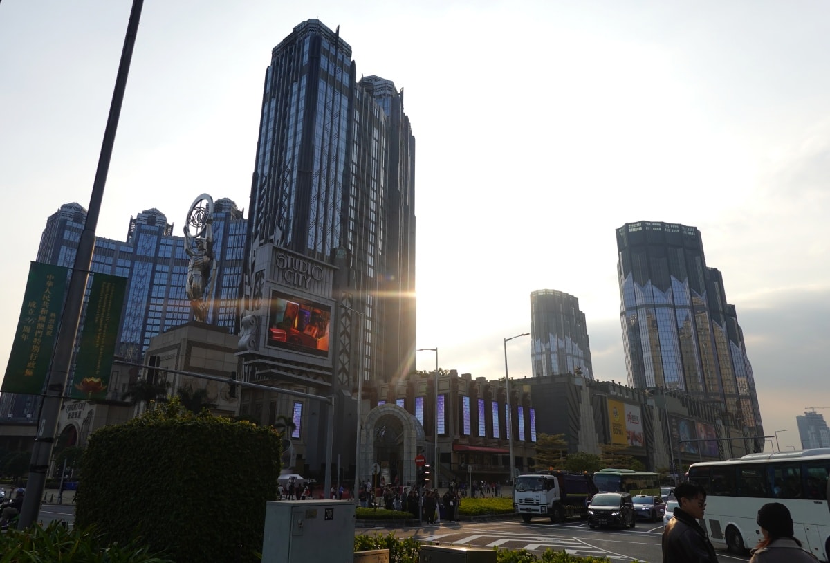【出走。澳門】2026澳門跨年3天2夜｜澳門新濠影滙W酒店(W Macau–Studio) , 把電影、音樂搬進房間裡