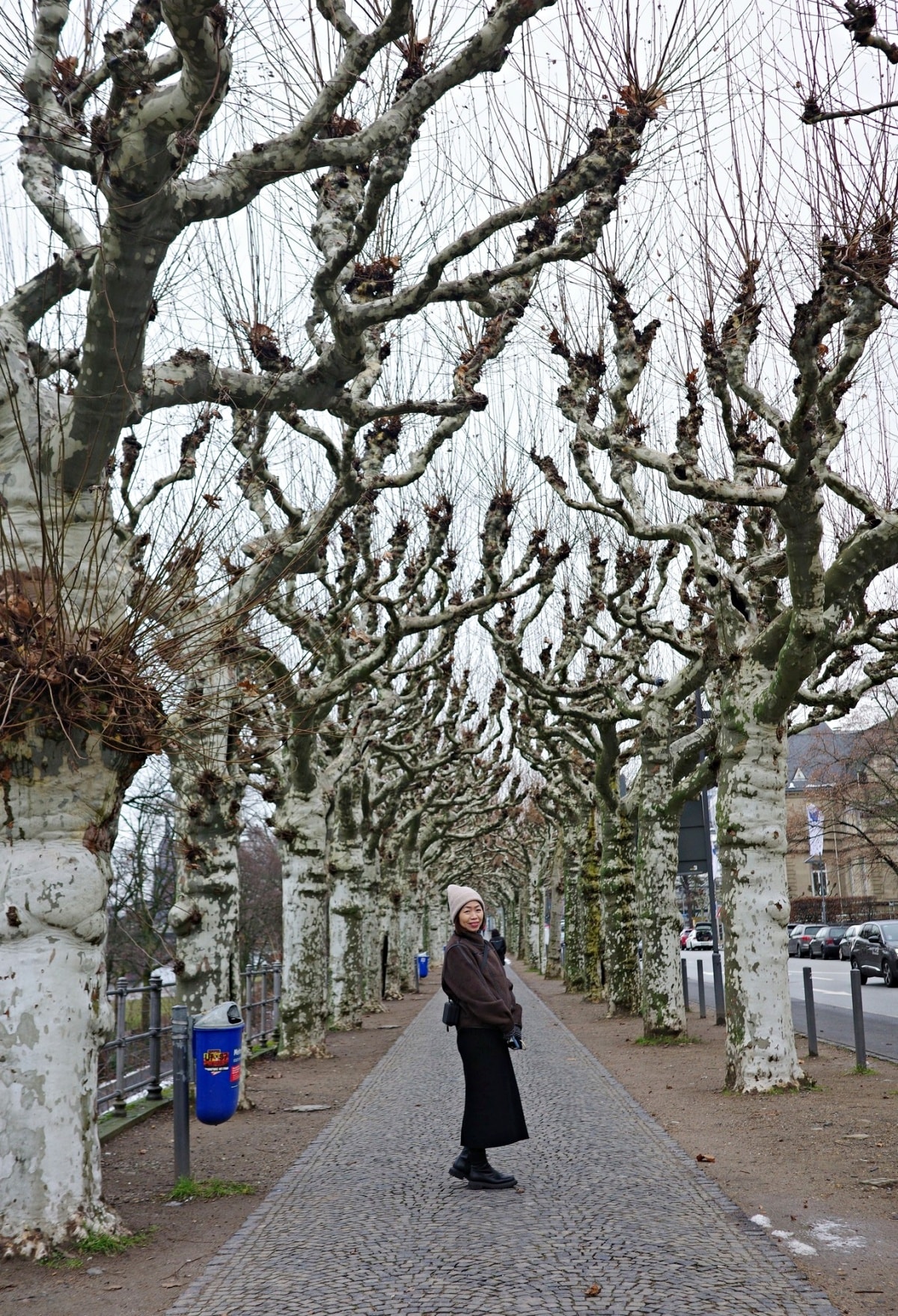【開箱。旅行頸枕推薦】英國 Travel Blue｜經濟艙也能睡好的寧靜頸枕與豪華眼罩 , 歐洲遇到雨雪也不怕的防水輕量斜背包