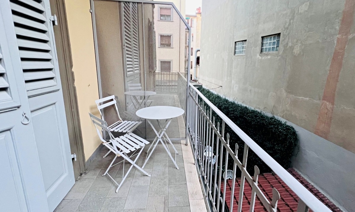 【出走。義大利】佛羅倫斯(Firenze) 7天6夜｜入住佛羅倫斯中央車站旁好嗎？住宿推薦公寓式酒店「Eco Urban B&B」