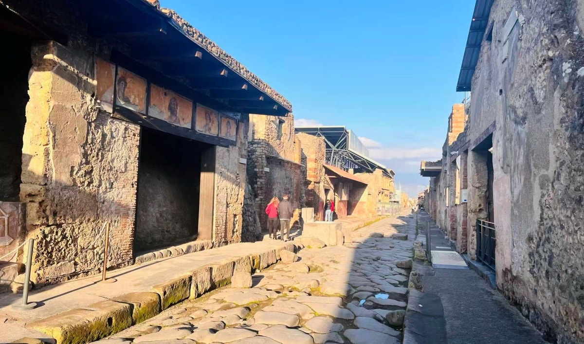 【出走。義大利】龐貝古城(Pompeii)｜如何前往龐貝？9個行政區如何規劃？EP1.交通方式、購票與參觀動線規劃