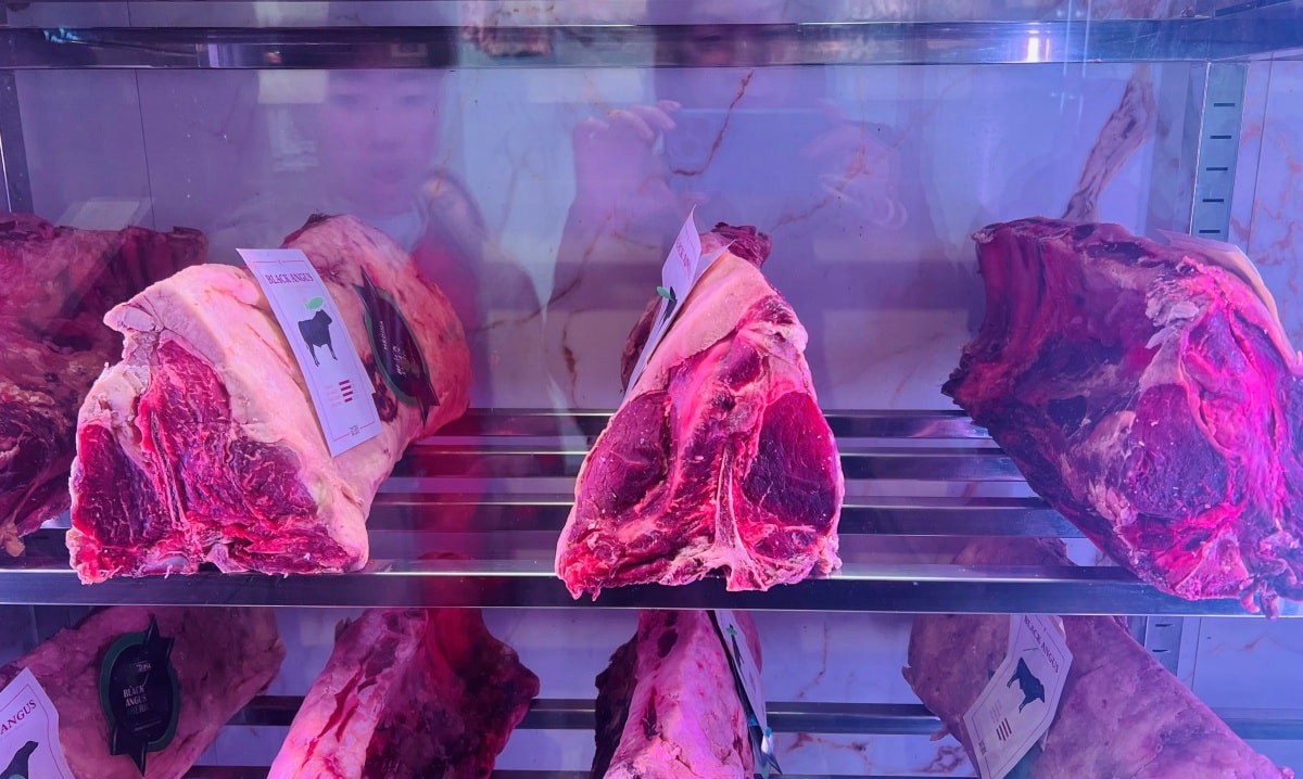 【出走。義大利】佛羅倫斯(Firenze) 7天6夜|佛羅倫斯牛排(Bistecca alla Fiorentina):5家旅遊書推薦的名店 , 我們的擇擇「Trattoria Dall’Oste」 - 第6張圖 【出走。義大利】佛羅倫斯(Firenze) 7天6夜|佛羅倫斯牛排(Bistecca alla Fiorentina):5家旅遊書推薦的名店 , 我們的擇擇「Trattoria Dall’Oste」