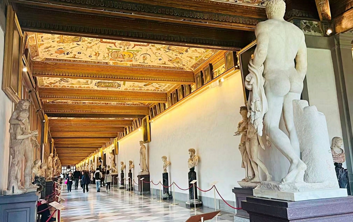 【出走。義大利】佛羅倫斯(Firenze) 7天6夜｜烏菲茲美術館參觀：超過90個展間怎麼看？官方推薦三種參觀路線 , 一次搞懂必看亮點、購票、館內動線