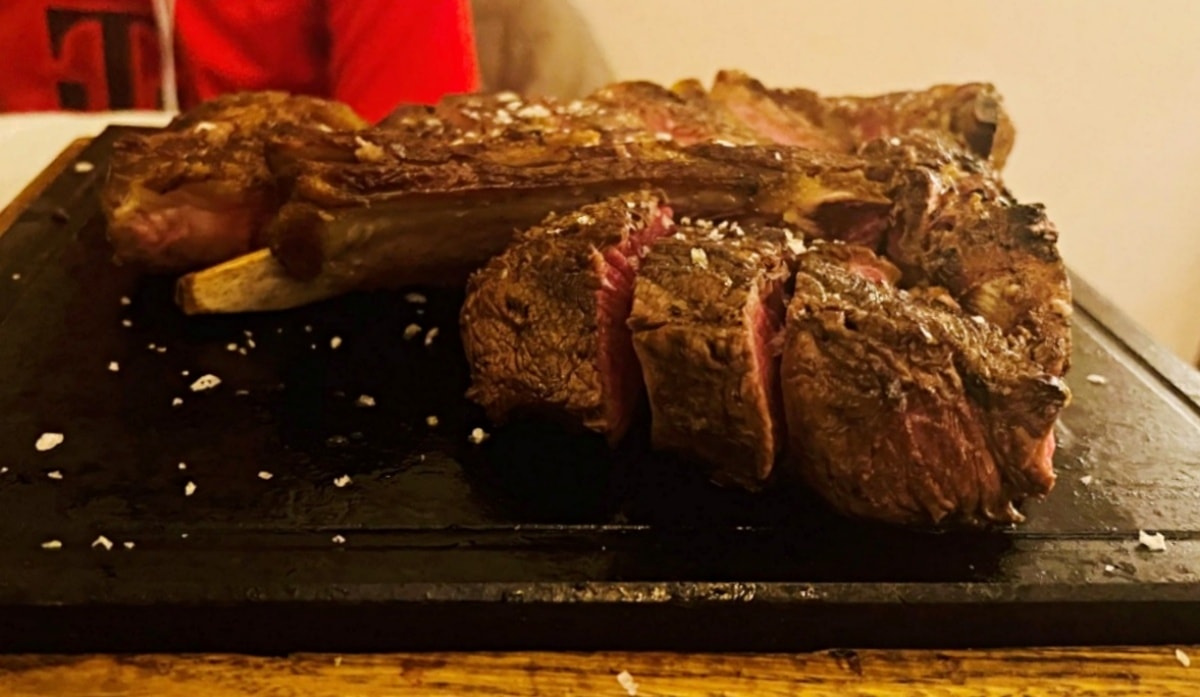 【出走。義大利】佛羅倫斯(Firenze) 7天6夜|佛羅倫斯牛排(Bistecca alla Fiorentina):5家旅遊書推薦的名店 , 我們的擇擇「Trattoria Dall’Oste」 - 第21張圖 【出走。義大利】佛羅倫斯(Firenze) 7天6夜|佛羅倫斯牛排(Bistecca alla Fiorentina):5家旅遊書推薦的名店 , 我們的擇擇「Trattoria Dall’Oste」